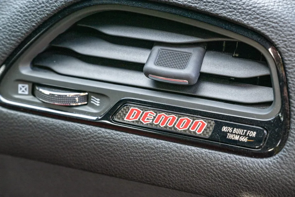 2018_dodge_challenger-srt-demon_2018_dodge_challenger-srt-demon_16805bd5-8381-4ed0-bc2a-2b7492f2e5c2-m79pkt-59990-90245
