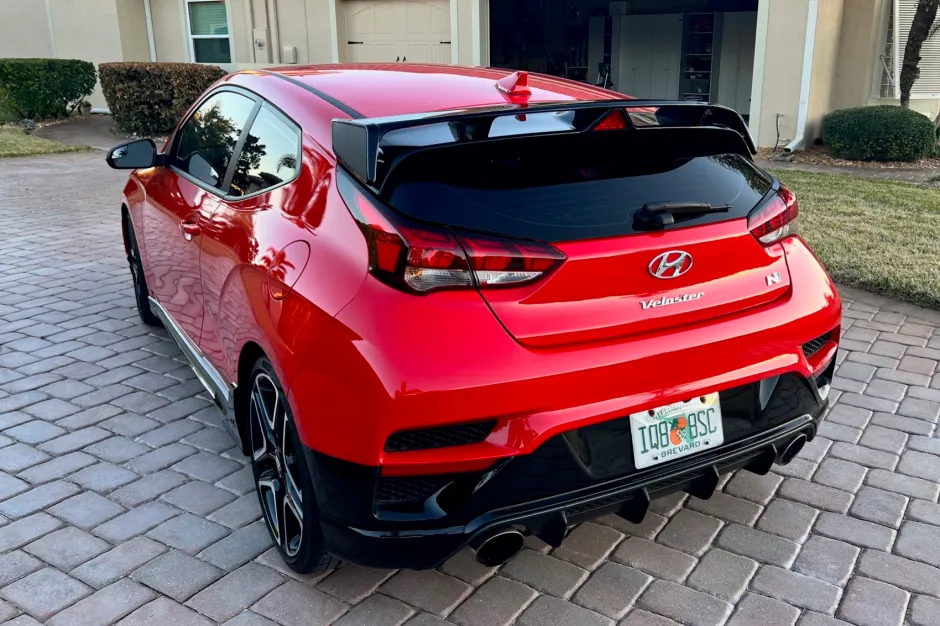 2020_kia_veloster-n_img_3470-99334 Manual Performance Hatchback