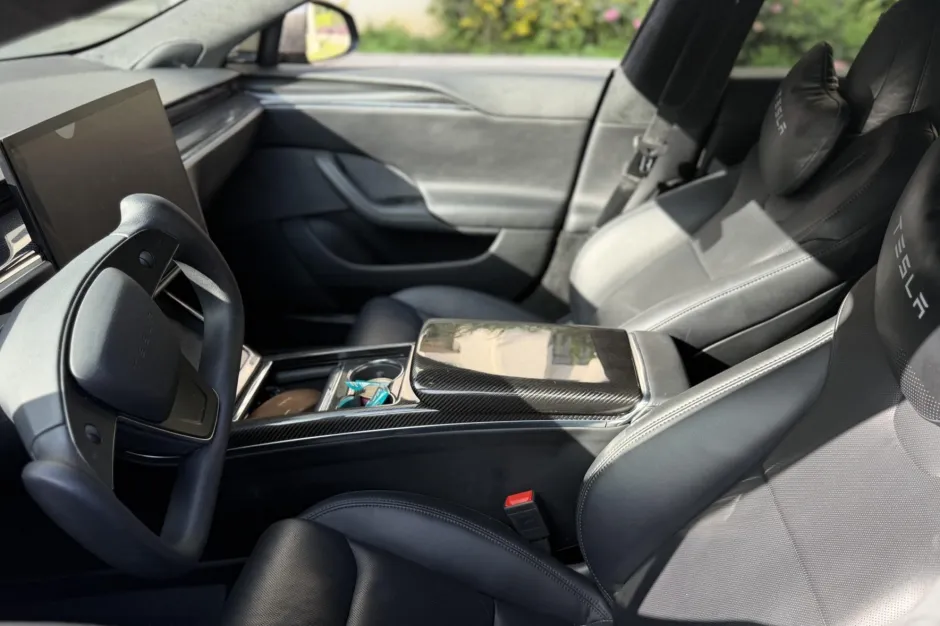 2021_tesla_model-s_img_7341-45158 repossessed tesla for sale