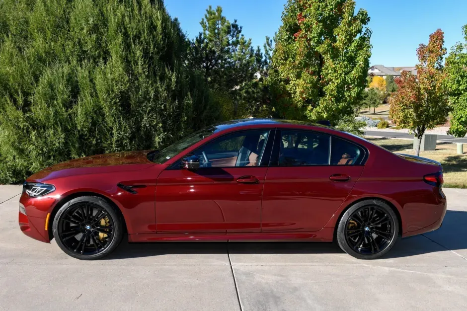 2023_bmw_m550i-xdrive_dsc2954-60771 (1)
